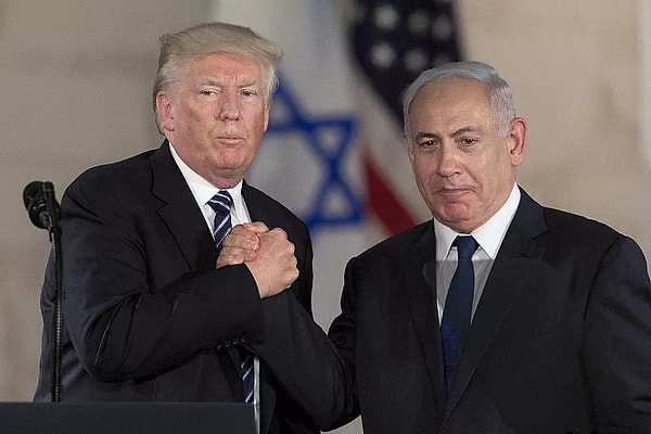 Trump, Beyaz Saray Durum Odası'nda toplantı yapmıştı.