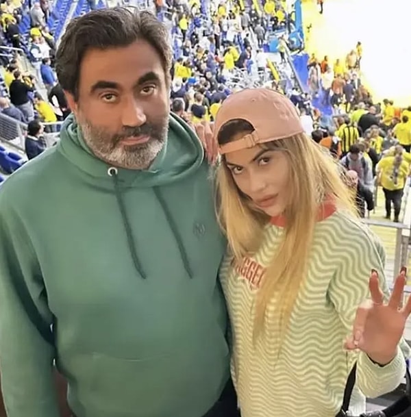 Birkaç gün önce baba Hakan Candan’ın da üzüntüye dayanamayarak kalp krizi geçirdiği öğrenilmişti.