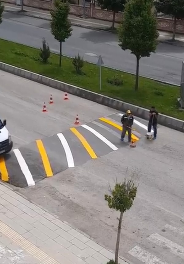 Ne diyorsunuz, yeni hali mi eski hali mi?