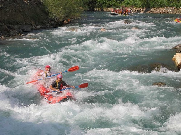 3. Çoruh River (Artvin)