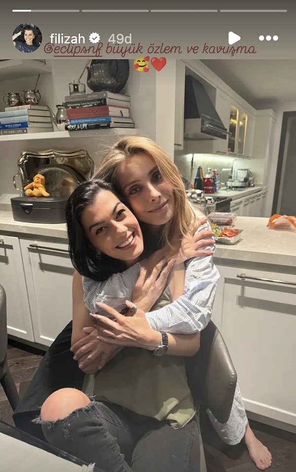 Zaman zaman bir araya gelerek bizleri heyecanlandıran oyuncular kafilesine bu kez Filiz Ahmet ve Nur Fettahoğlu dahil oldu.