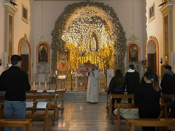 9. Notre Dame de Lourdes Catholic Church