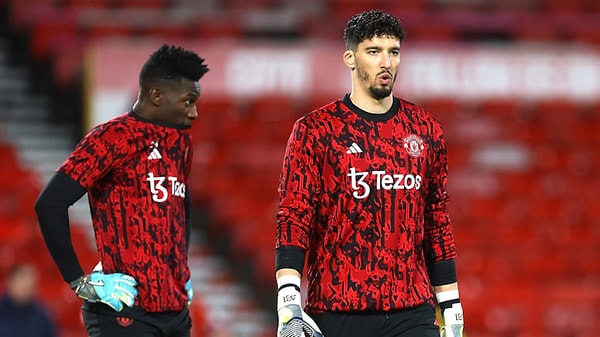 Manchester United'ın en tartışmalı mevkisi kale.. Görseli