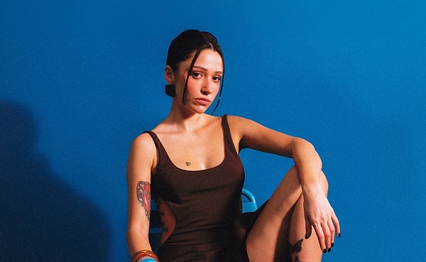 12. Zeynep Bastık!