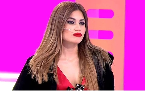 Televizyon dünyasının stil yarışmalarıyla tanıdığı Nihal Candan, adını ilk kez “İşte Benim Stilim” programında duyurdu. Görseli