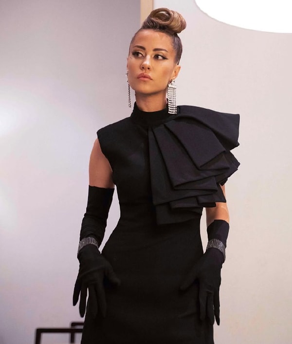 Derya Uluğ