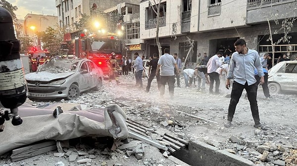 İran'da ölü sayısı artıyor. Görseli