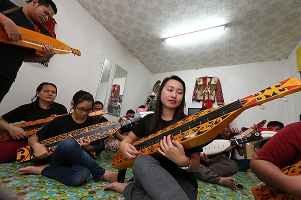 6. Sape - Borneo (Malezya, Endonezya)