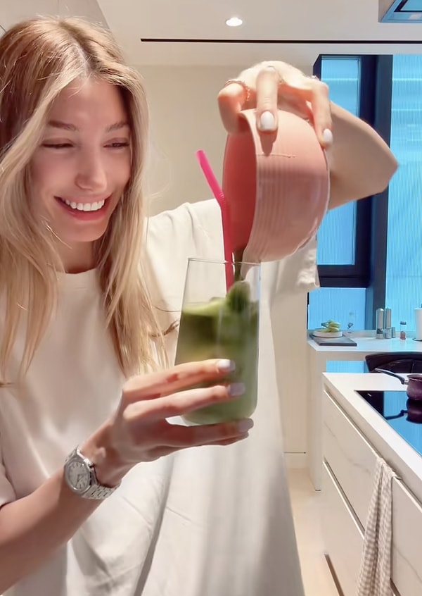 Vor Derin Talus Liebe zu Matcha war die Liebe des berühmten Models und Phänomens Şevval Şahin zu Matcha führend.