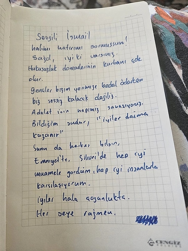Tutuklanarak Silivri Cezaevi’ne gönderilen gazeteci Fatih Altaylı’dan ilk mesaj meslektaşı İsmail Saymaz aracılığıyla gelmişti.