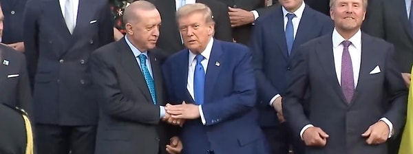 Toplantı öncesi aile fotoğrafı Görseli