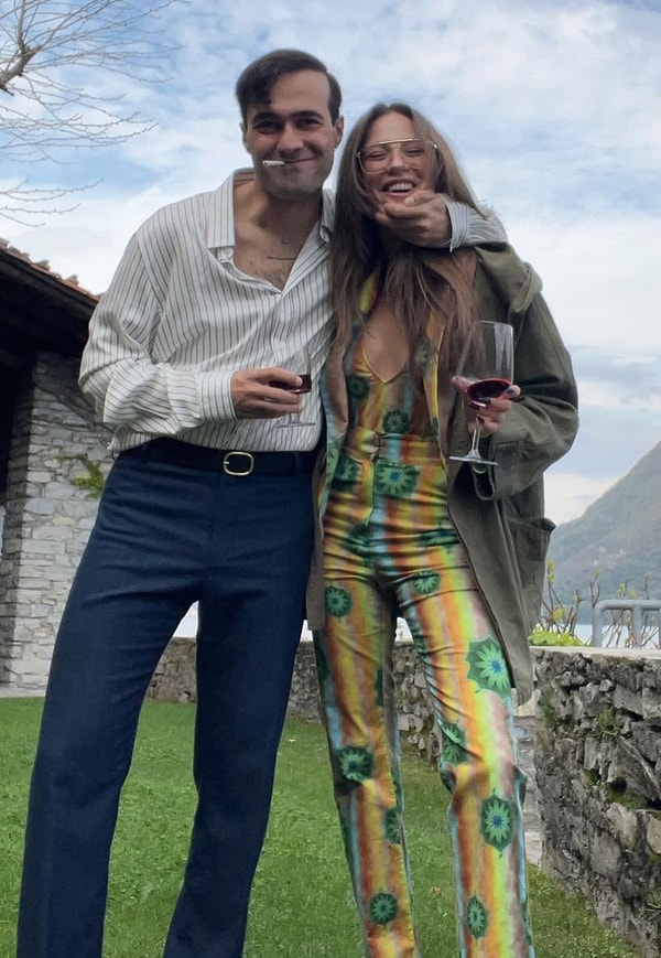 Serenay Sarıkaya ve Mert Demir