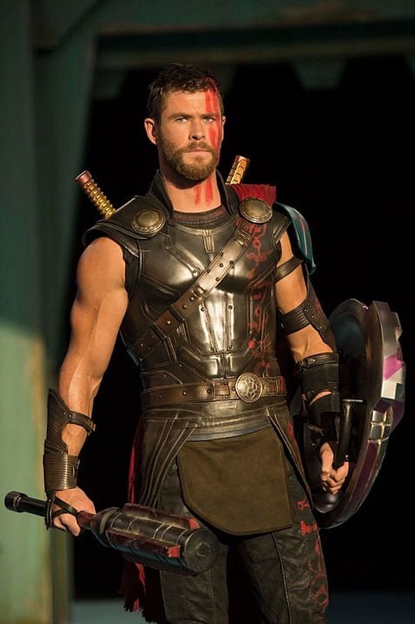 8. Thor: Ragnarok (2017)