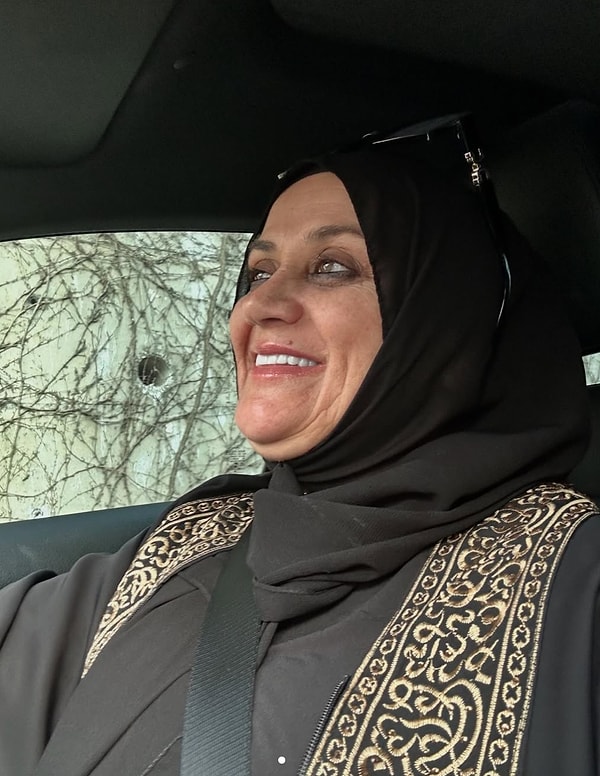 Reynmen ve annesi Nasibe Yılmaz arasındaki gerginlik son zamanlarda giderek tırmanmış, Hadise yüzünden başlayan bu gerilim ikilinin birbirini silmesiyle sonuçlanmıştı.