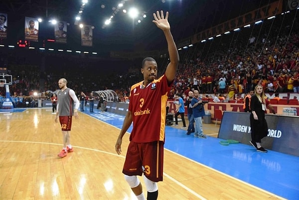 Yeniden Galatasaray'da Görseli