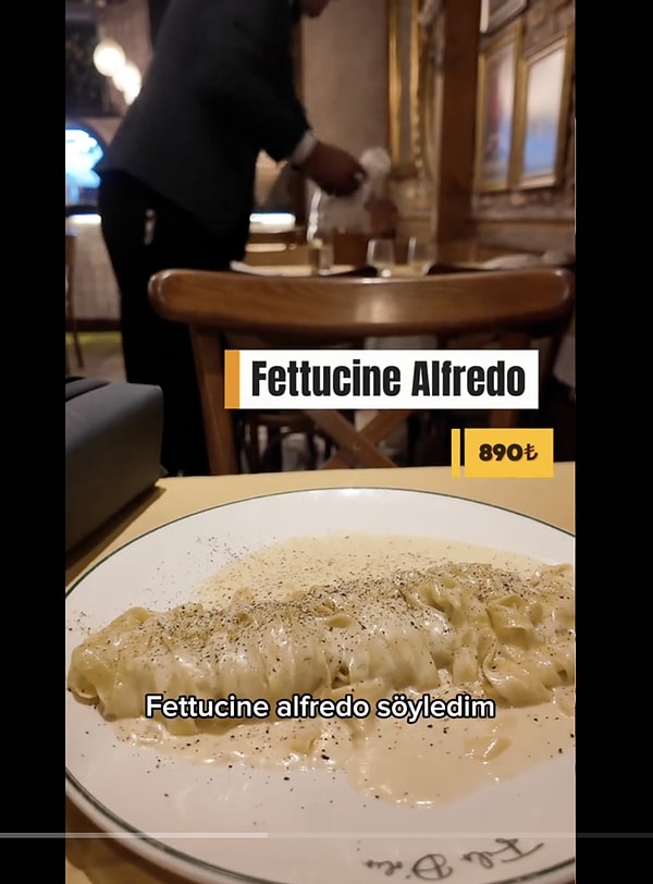 Fettucine Alfredo - 890 TL