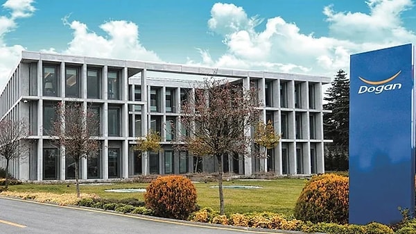 Doğan Grubu’nun Ditaş’taki hisselerini devredeceğini duyurmasının ardından şirketin borsadaki hisselerinde ciddi düşüş yaşandı. Güne 27,660 liradan başlayan Ditaş, şu sıralar yüzde 10'luk düşüşle 23,040 liradan işlem görüyor.