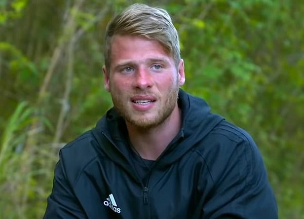 Survivor'ın 2024 sezonunun en konuşulan isimlerinin başında hiç şüphesiz Yunus Emre Özden yer aldı. Görseli