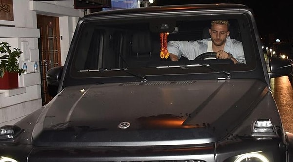 Tabii Barış Alper Yılmaz’ın sadece sahadaki performansı değil, özel hayatı da bir o kadar merak konusu.