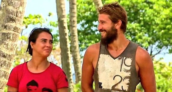 Pınar Kerimoğlu'nun YouTube programına konuk olan Sabriye, yıllar sonra küslüğün nedenini açıkladı.