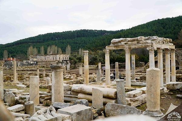 Places to See in Stratonikeia Ancient City