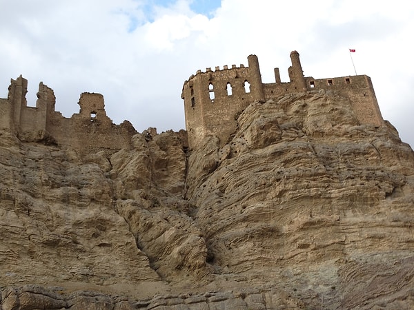 Architectural Features: A Structure Beyond Time