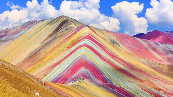 Best Time to Visit: The Colour Dance of the Seasons
