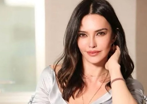 Hande Ataizi'nin Güncel Projeleri