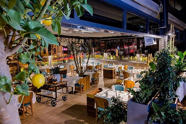 1. Trilye Restaurant