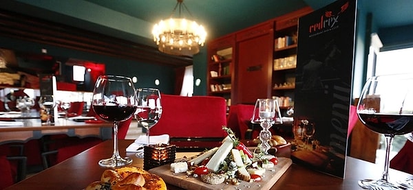 15. RedRex Restaurant Bar & Club