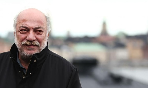 Türkiye’nin yetiştirdiği en önemli tiyatro insanlarından biri olan Yücel Erten, hem oyuncu hem yönetmen hem de çevirmen kimliğiyle yıllarca sahnelerde izleyiciyi büyüledi.