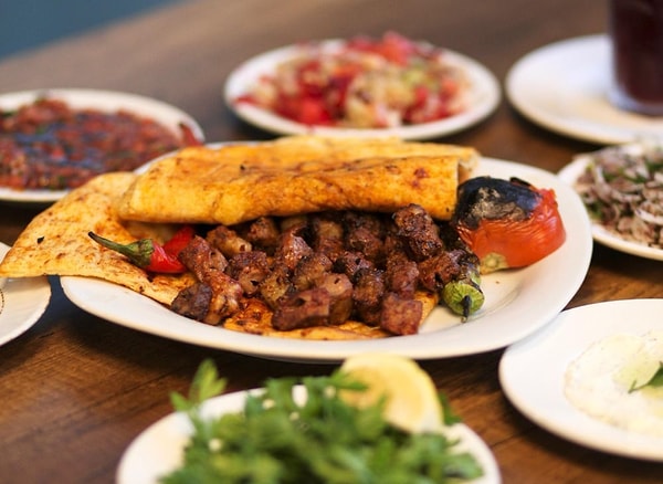 16. 01 Adana Cadde Kebap