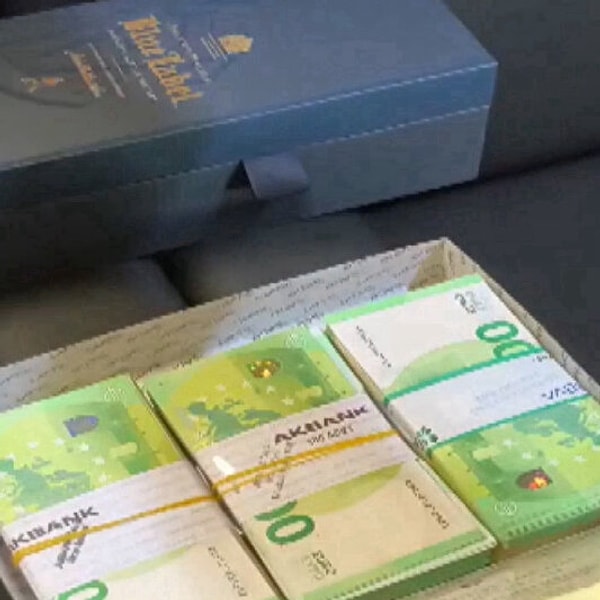 Manavgat Belediyesi'ne rüşvet, haksız menfaat temin etme ve yolsuzluk opreasyonu düzenlendi.