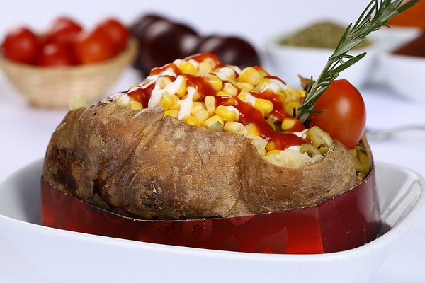 7. Fit Sosisli Sandviç & Kumpir