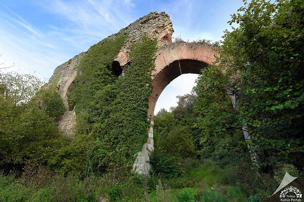 4. Bursa Aqueducts (Ottoman Period and Before)