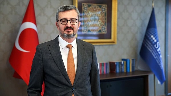 Burhanettin Duran Eğitimi ve Kariyeri