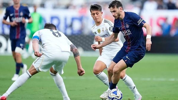PSG, zaferlerine kaldığı yerden devam ediyor. Fransız ekibinin bu kez kurbanı Real Madrid oldu.