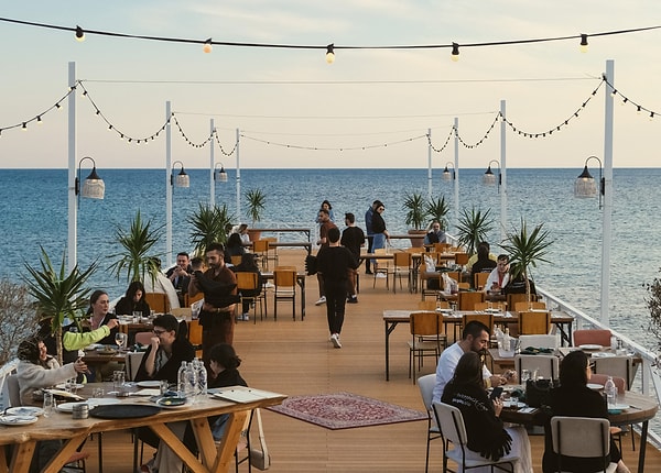 10. Ahali Alaçatı