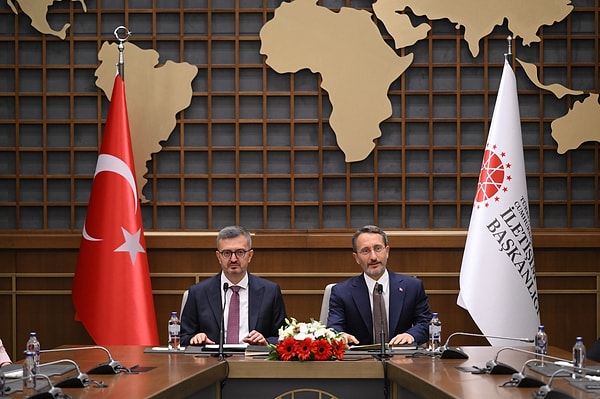 İletişim Başkanlığı’na bağlı olan Dezenformasyonla Mücadele Merkezi, üst düzey değişiklik ile ilgili ortaya atılan iddiaların gerçek olmadığını duyurdu.