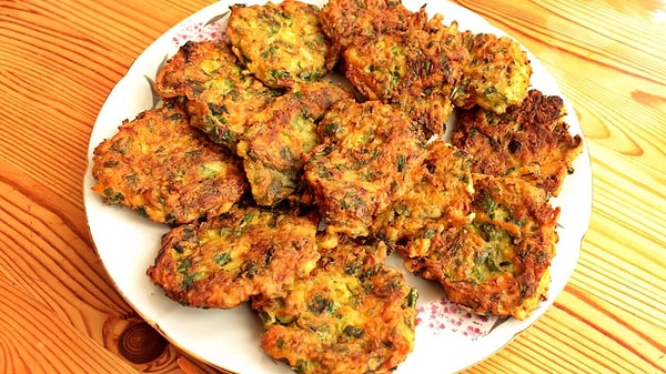 6. Mücver ve Kabak Cipsi