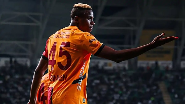 Victor Osimhen uzun uğraşlar sonucunda Galatasaray forması giymeye çok yakın. Tek sezonluk performansının ardından bonservisi artık hayal değil.