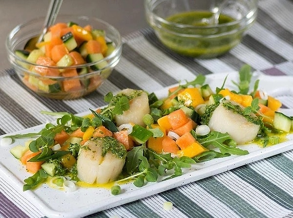 Mango ve Kavunlu Salsa Soslu Izgara Deniz Tarağı