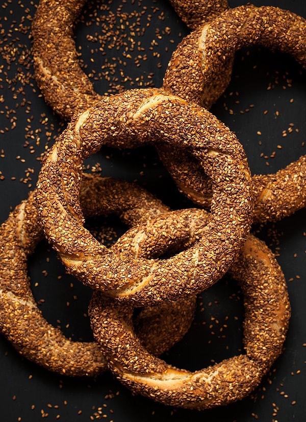 8. Simitin yanına en çok hangisi yakışır?