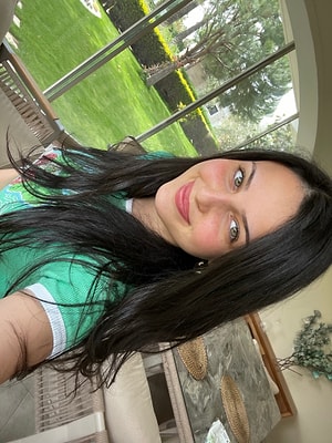 Ceyda Yazar Profil Resmi