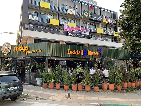 6. Radyo Gastro Pub