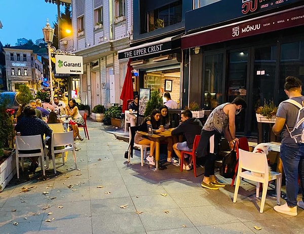 6. The Upper Crust, Bebek – Maslak