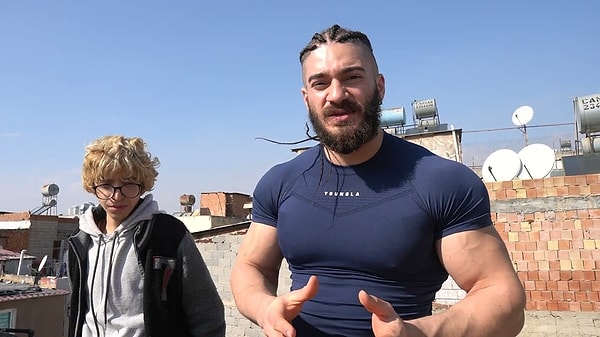 Son dönemin popüler isimlerinden biri olan Testo Taylan, gözaltına alındı.