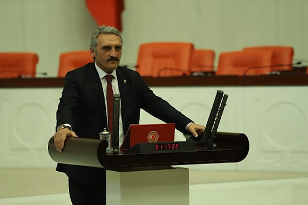 Çamlı, Ortaylı için "Ekmeğin içini zor yiyecek adam" ifadelerini kullandığı açıklamada şu ifadelere yer verdi: