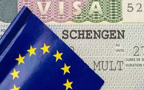 Schengen vizesinde yeni dönem başlıyor, AB Komisyonu kararı duyuruldu.