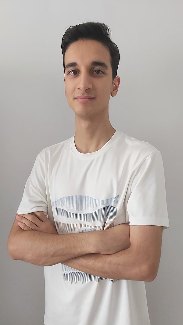 YKS birincisi, Gaziantep’in Nizip ilçesinde yaşayan Fen Lisesi öğrencisi Ahmet Eren Özyurtseven oldu.